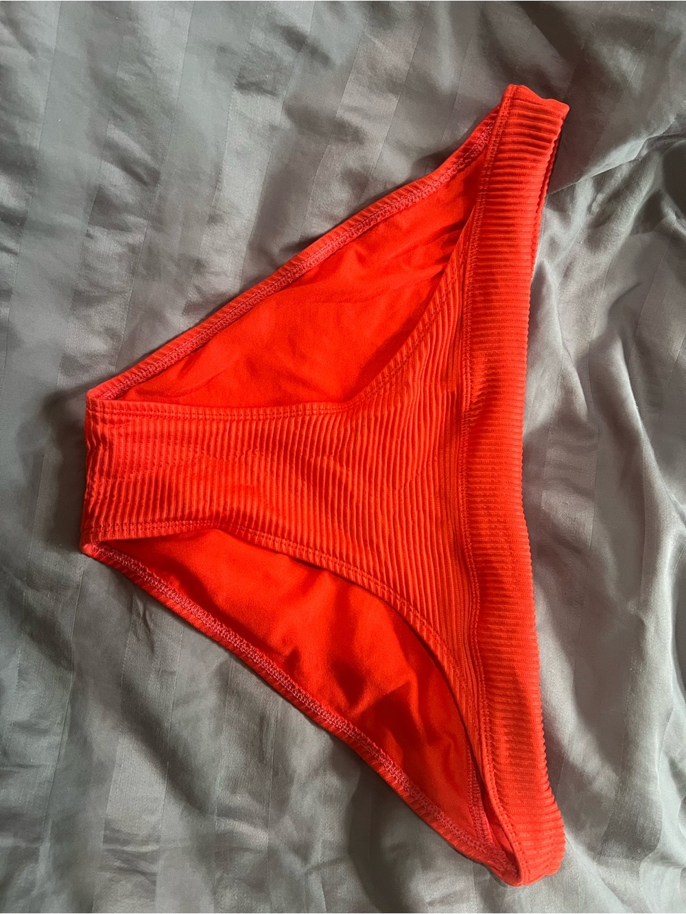 Xhilaration Red Ribbed Bikini Set - Picture 4 of 6
